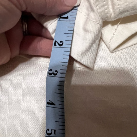 American rag shorts white cream color size 5 NWT - Picture 7 of 7